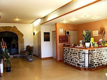 Les Chemins Francis - Modern Hotel Bagnols-les-Bains Extérieur photo